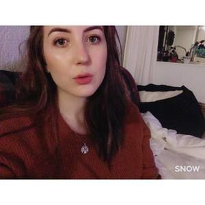 Meet your Posher, Bella